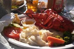 Yarmouth Craft Breweries and Lobster Dinner Tour 