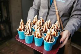 Vancouver foodies and discover the best food in Vancouver on Gastown Food Tour