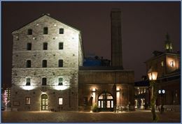 Historic Distillery District guided ghost tour by Segway Toronto