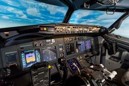 Toronto Flight Simulator - Learn to fly a Boeing 737 Jet