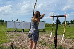 Archery lesson with experienced archery instructor, Niagara Falls.