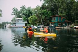 Eco-tour of Toronto Islands kayaking guided