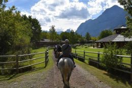 Kananaskis Alberta canoe and horseback riding adventure