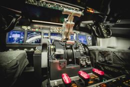 Calgary Flight Simulator , Boeing 737 Jet yolk
