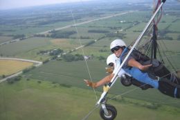 Hang gliding tandem experience, Locust Hill, Ontario
