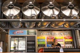 Guided e-bike tour to Victoria BC beer microbreweries