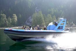 Vancouver sightseeing zodiac boat tour