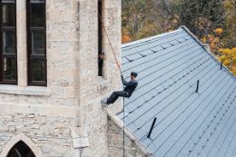 learn to rappell, urban rappelling Elora Ontario