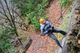 Cliff Rappelling experience, outdoor adventure, Elora Ontario near Guelph
