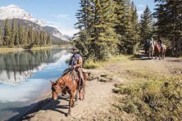 horseback riding Banff National Park Bow River