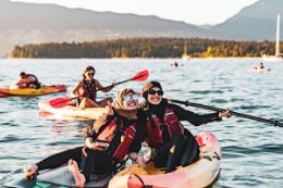  Vancouver Kayak Tour fun things to do