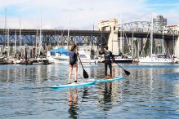 unique Vancouver sightseeing guided tour by Stand Up Paddleboard