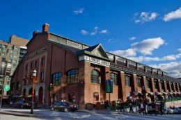 St. Lawrence Market Toronto Food Tour guided