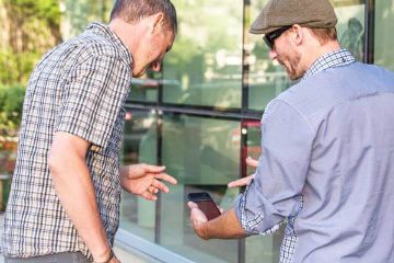 Edmonton outdoor scavenger hunt with family and friends Edmonton outdoor scavenger hunt with family and friends