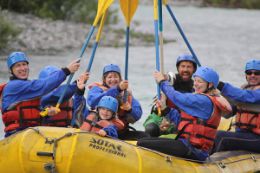 Squamish BC White Water Rafting Cheakamus River, family fun