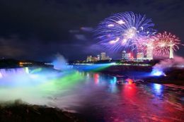 Niagara Falls Night Tour with Dinner & Fireworks Boat Cruise