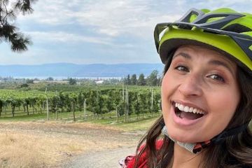 Kelowna Self-Guided E-Bike Wine Tour with Lunch Kelowna Self-Guided E-Bike Wine Tour with Lunch