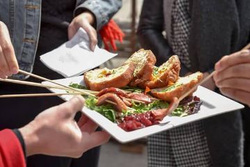 Toronto Food Tour - Taste of the Continents Toronto Food Tour - Taste of the Continents