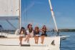 Sailing with friends on Lake Ontario - Niagara