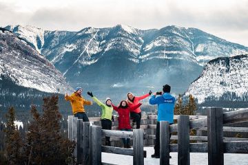 Banff Wildlife Winter Sightseeing Tour Banff Wildlife Winter Sightseeing Tour