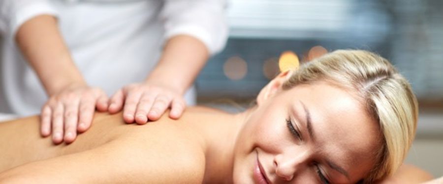 8 Ways to De-Stress Before the Holidays With Experience Gifts