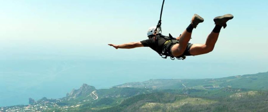 10 Experience Gifts to Fuel Your 2026 Resolutions