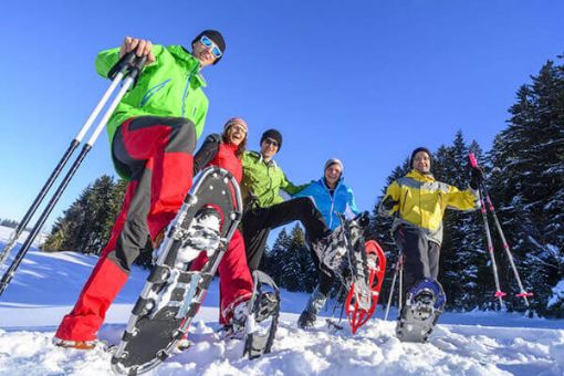 Whistler guided snowshoe tour at Crater Rim Trail and Logger’s Lake