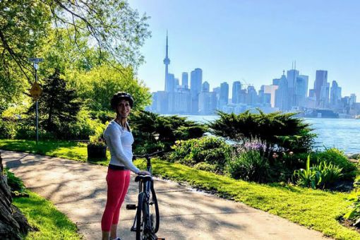 Toronto Island, Waterfront, and Distillery District Guided Bicycle Tour