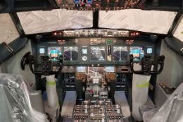 Flight simulator cockpit, learn to fly Chicago