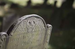 Boston Ghost Tour headstone