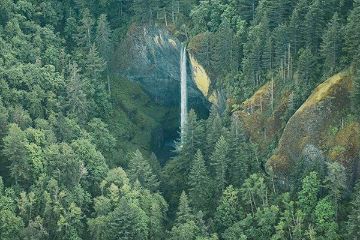 Columbia River Gorge - Multnomah Falls Scenic Flight Portland Columbia River Gorge - Multnomah Falls Scenic Flight Portland