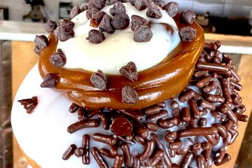 chocolate treat on Encinitas Food Tour, California chocolate treat on Encinitas Food Tour, California