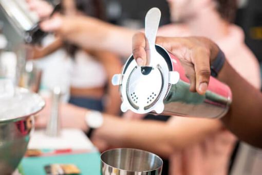 Learn mixology techniques, and craft cocktails