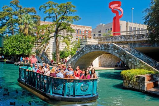Best of San Antonio Tour with River Walk Cruise